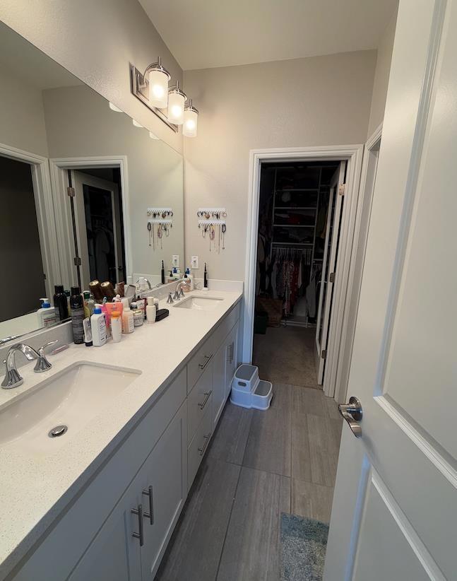 101 Infinity Way Property Photo 14