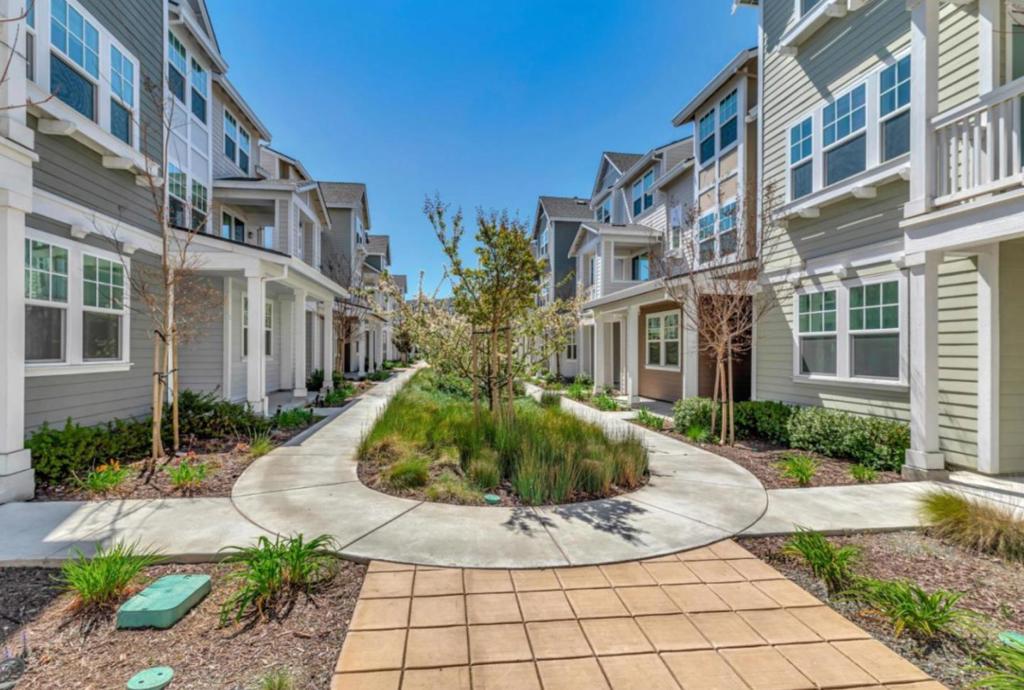 101 Infinity Way Property Photo 20