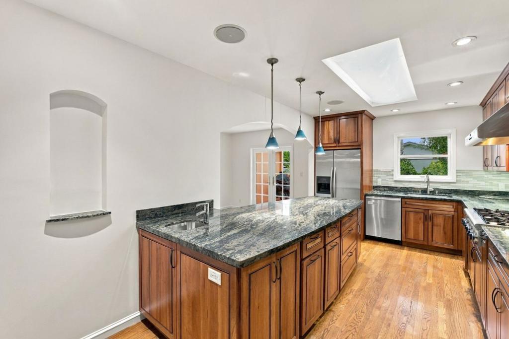 441 Portola Drive Property Photo 15