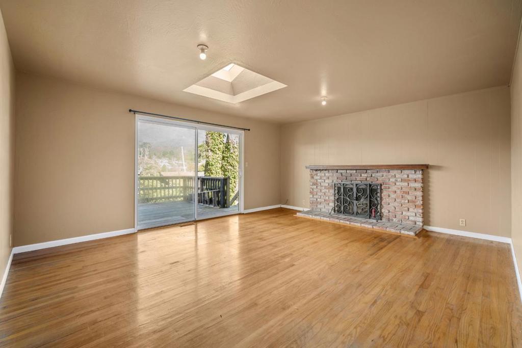 575 5th Street Property Photo 7