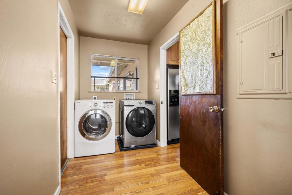 575 5th Street Property Photo 10