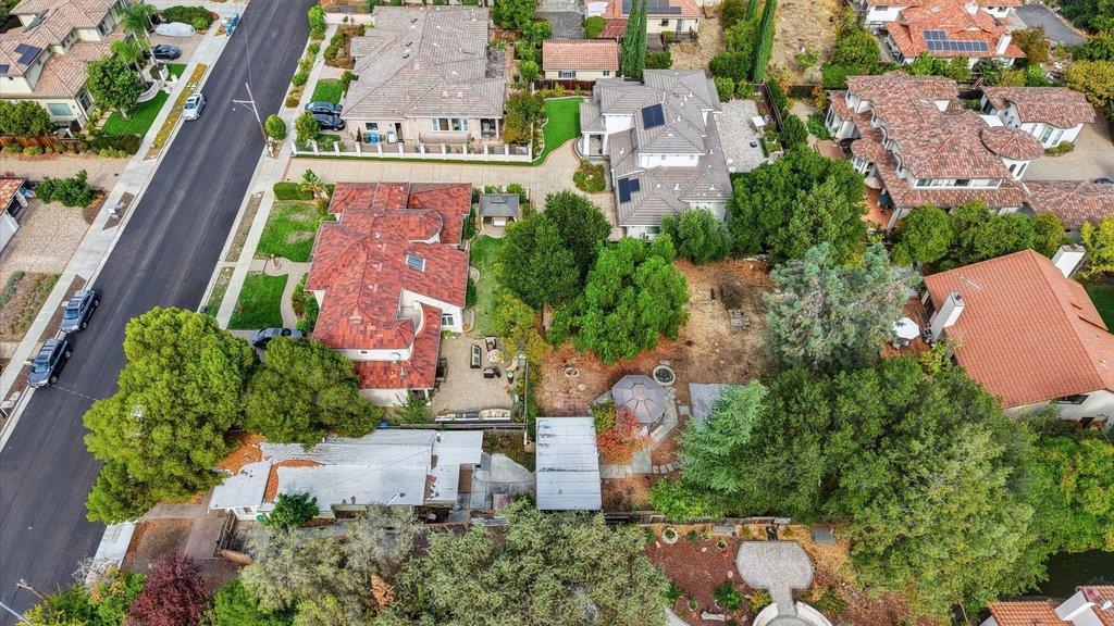 10590 San Leandro Avenue Property Photo 16