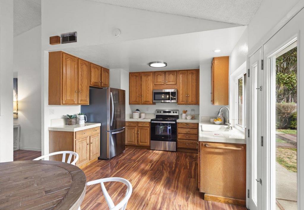 200 Coral Reef Avenue Property Photo 25