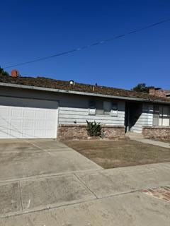 445 Belle St. Property Photo 1