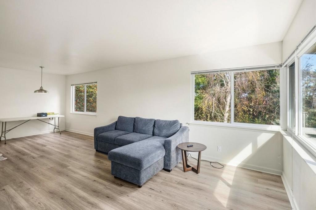 950 Lighthouse Avenue Property Photo 16
