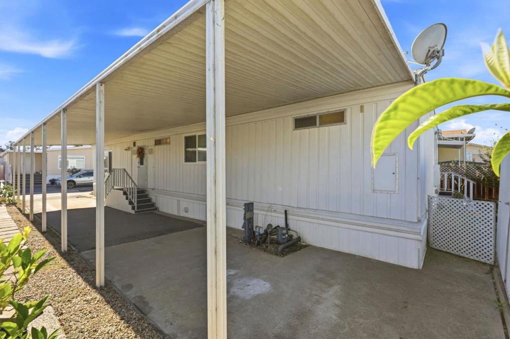 150 Kern Street 86 Property Photo 35