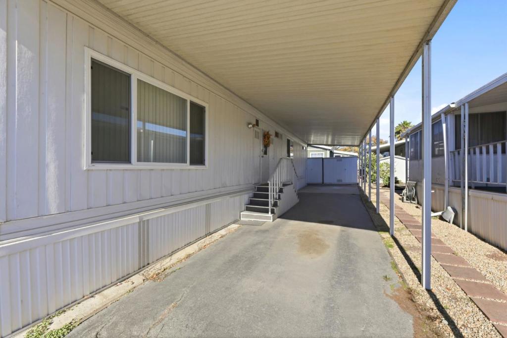 150 Kern Street 86 Property Photo 36