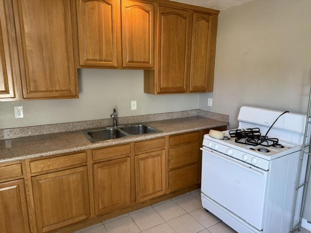 611 E 7th Street Property Photo 25