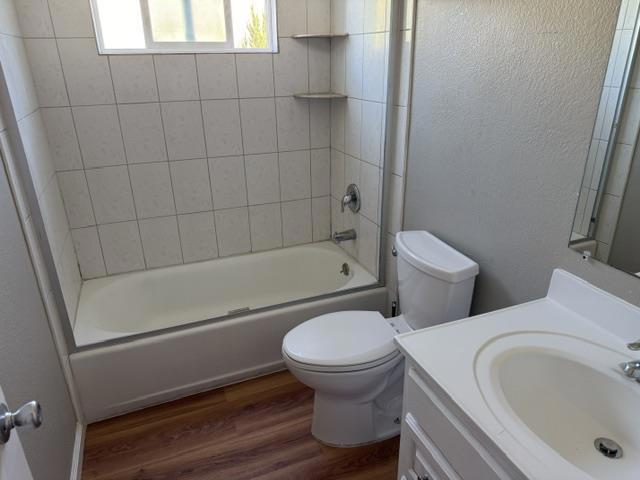 611 E 7th Street Property Photo 27