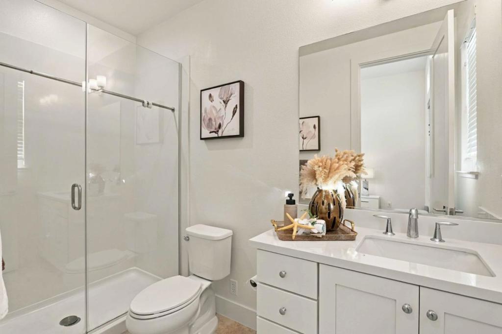 2066 Tarob Court Property Photo 24
