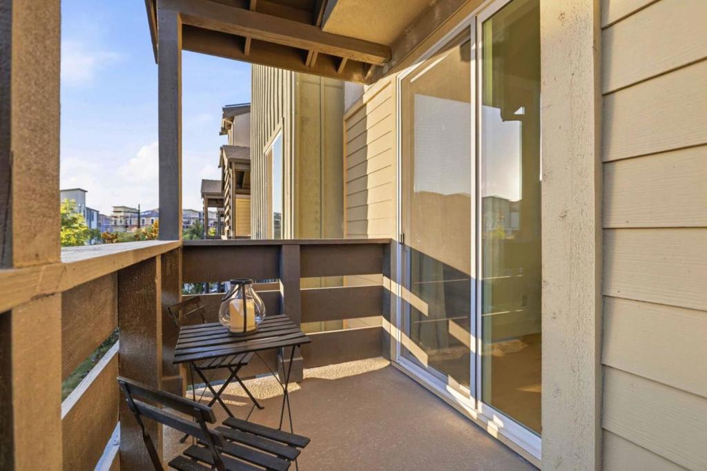 2066 Tarob Court Property Photo 27