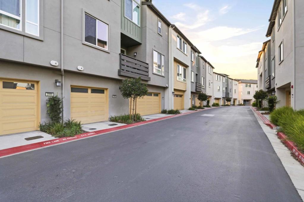 2066 Tarob Court Property Photo 29