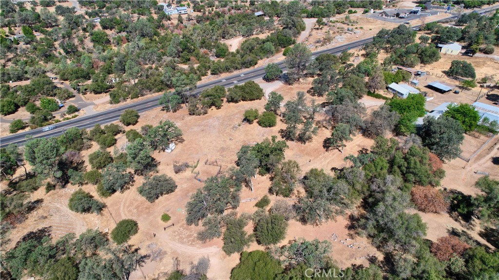 32183 Highway 41 Property Photo 12