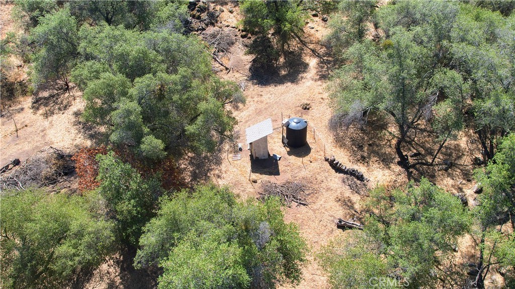 32183 Highway 41 Property Photo 14