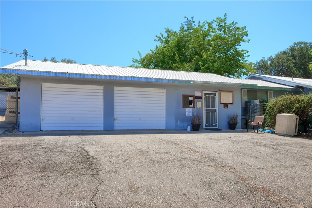 32183 Highway 41 Property Photo 23