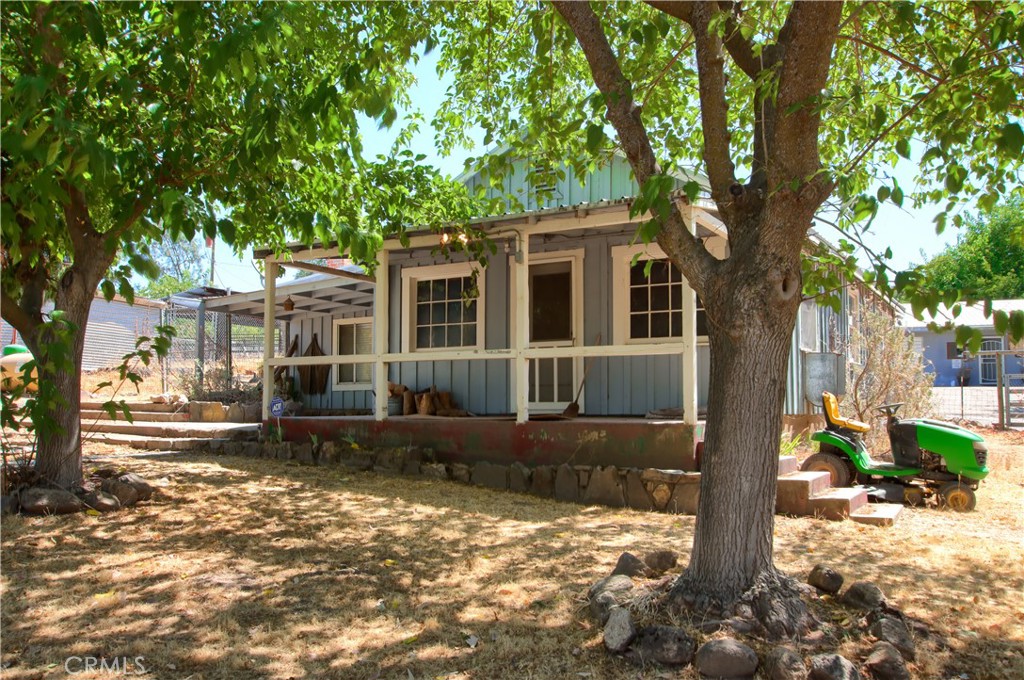32183 Highway 41 Property Photo 24