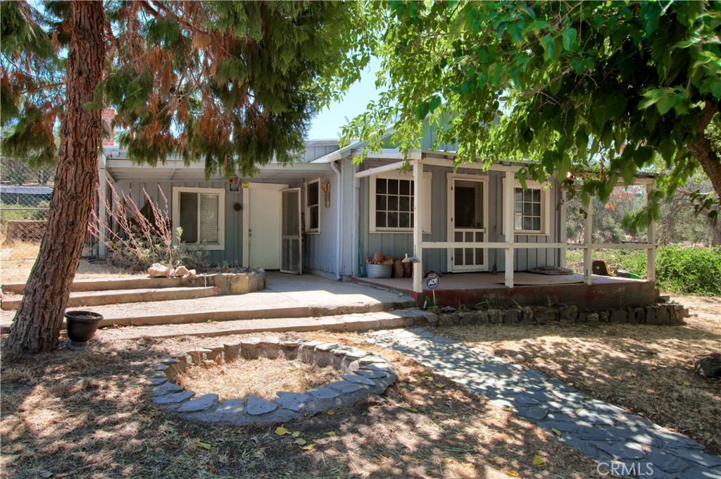 32183 Highway 41 Property Photo 25