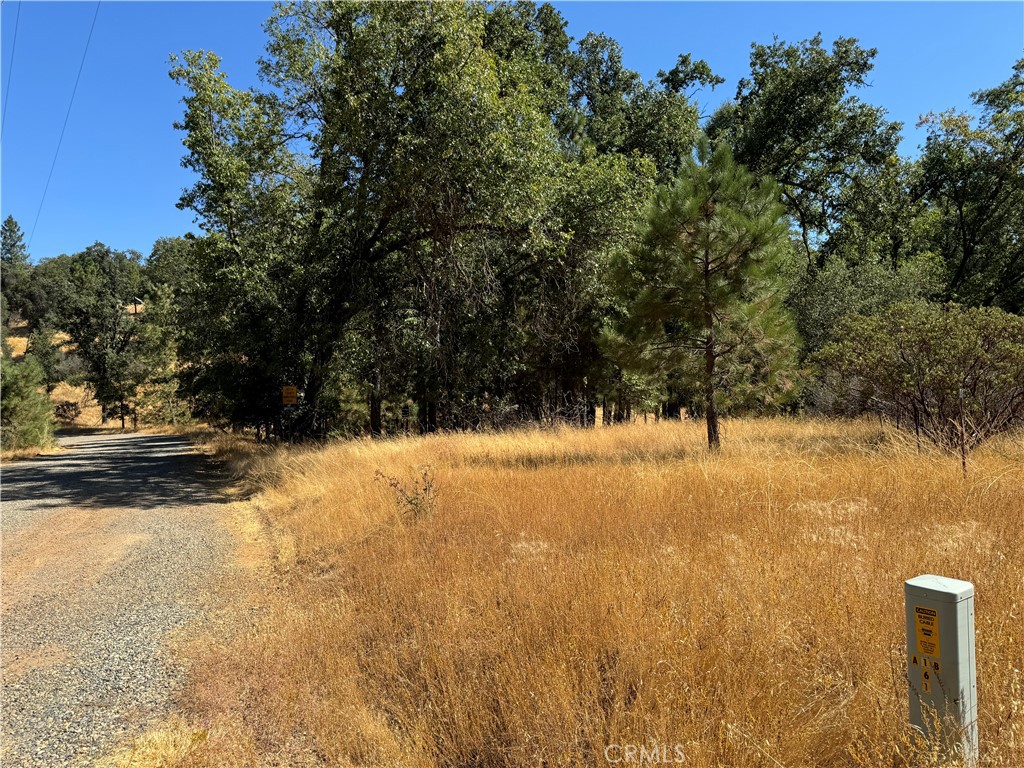 5718 E Whitlock Road Property Photo 4