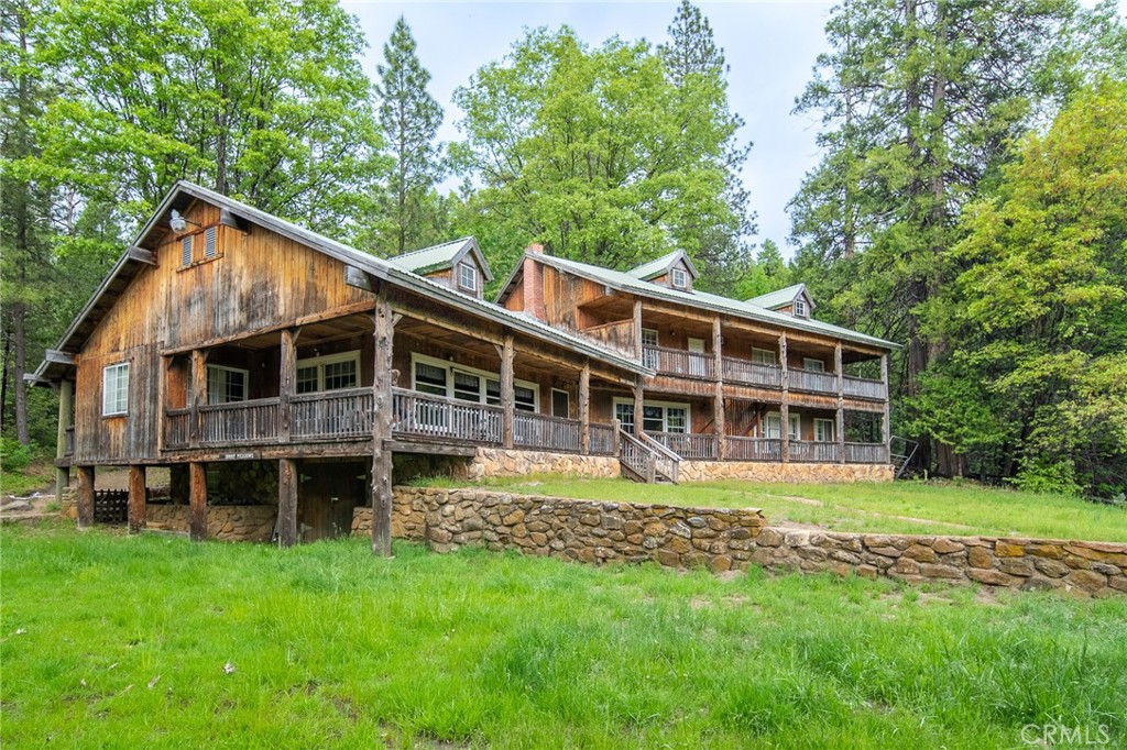 5657 Worman Road Property Photo 3