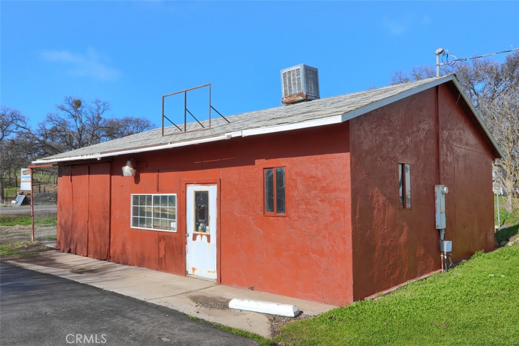 2675 State Highway 140 Property Photo 40