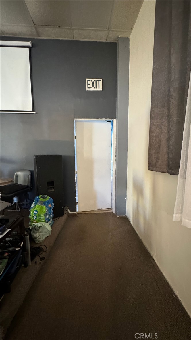 332 W 8th Street Property Photo 16