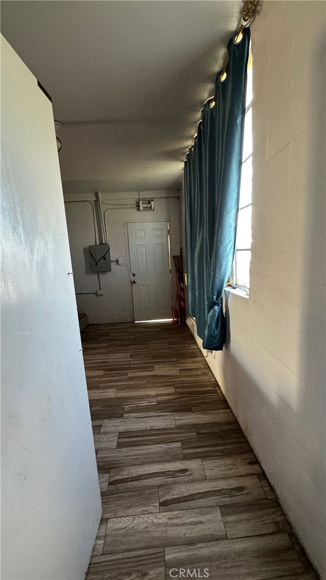 332 W 8th Street Property Photo 17