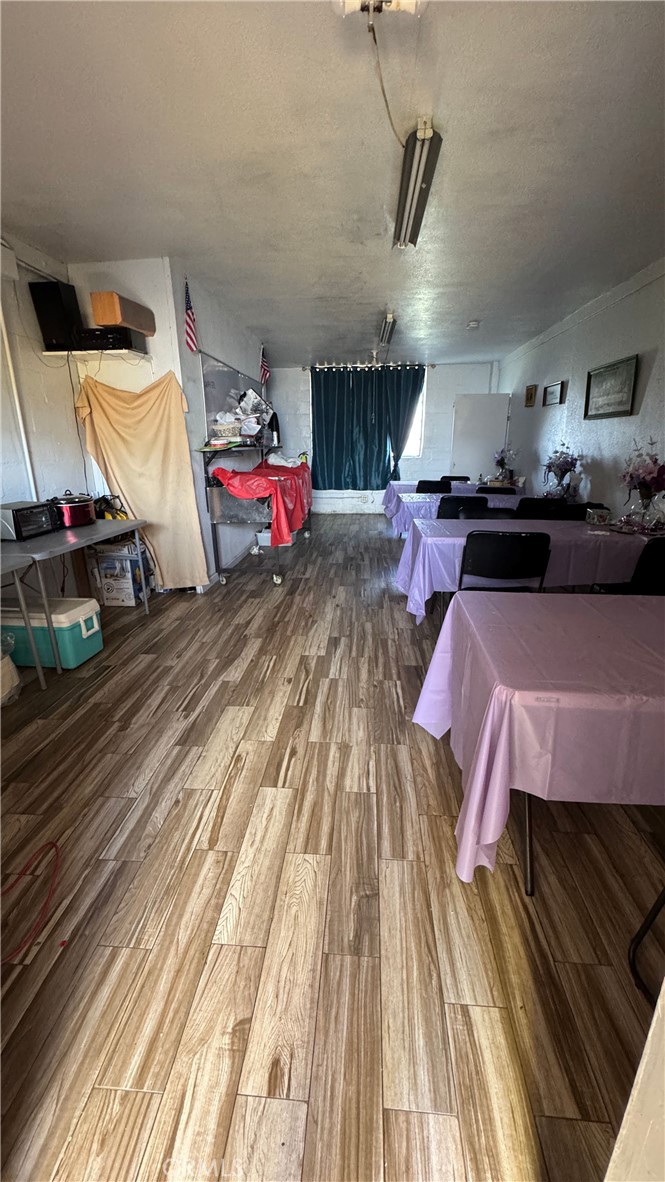 332 W 8th Street Property Photo 19