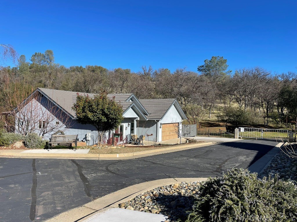 5049 Mari Way Property Photo