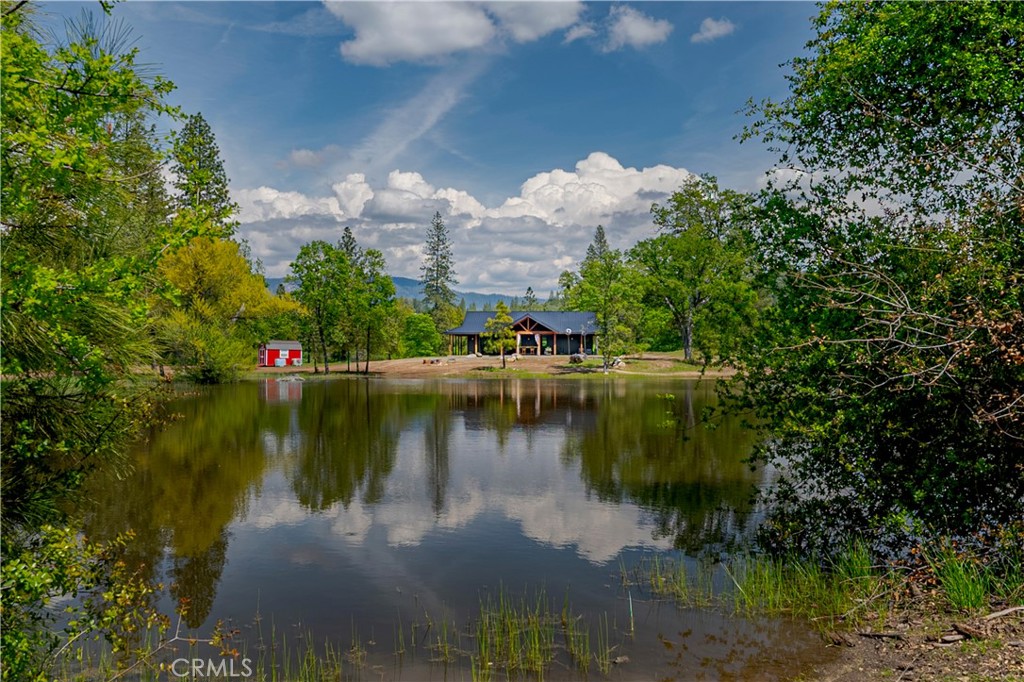4870 Usona Road Property Photo