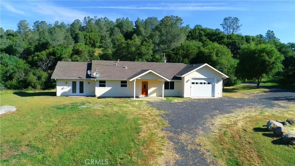 5450 Darrah Road Property Photo 1
