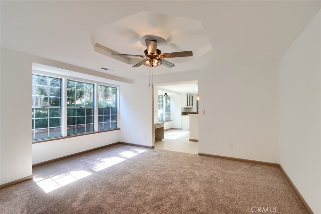 2631 Oak Woods Court Property Photo 6