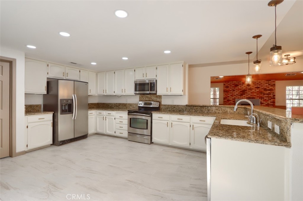 2631 Oak Woods Court Property Photo 18