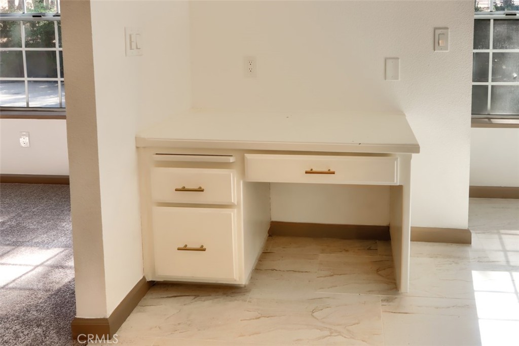 2631 Oak Woods Court Property Photo 24