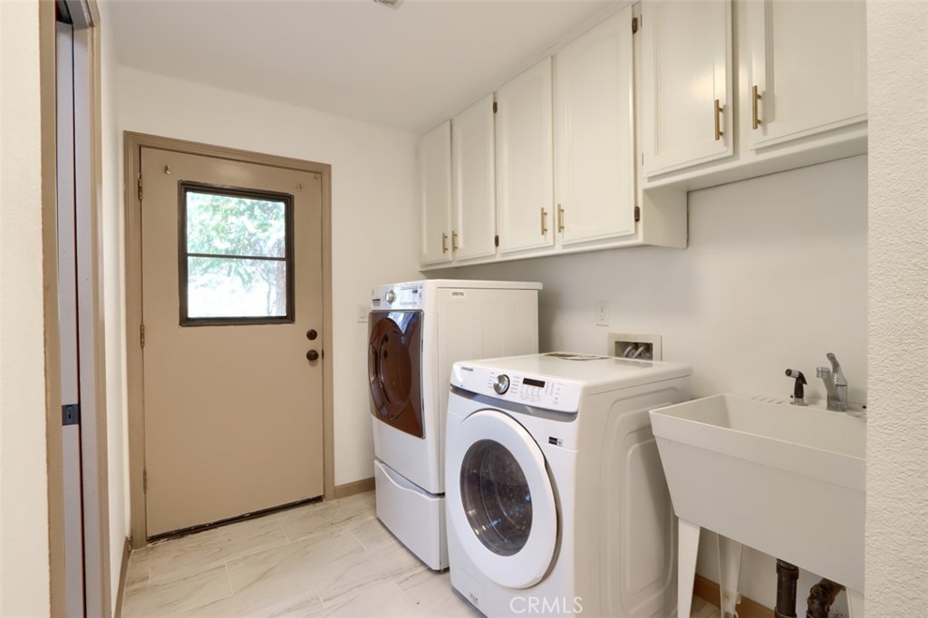 2631 Oak Woods Court Property Photo 25