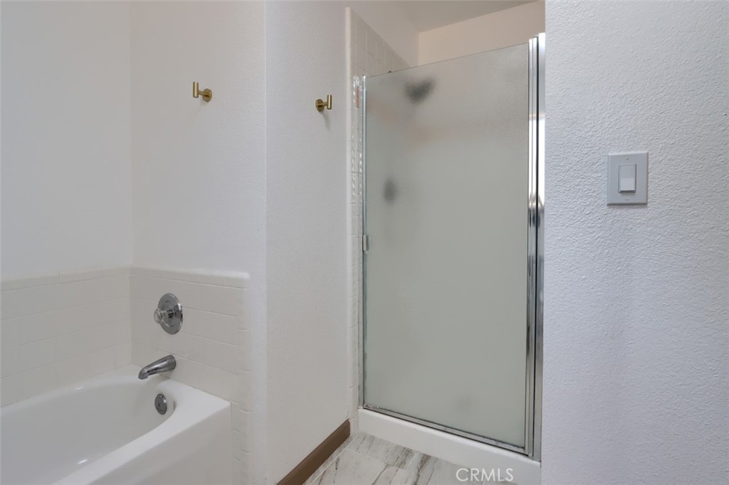 2631 Oak Woods Court Property Photo 41