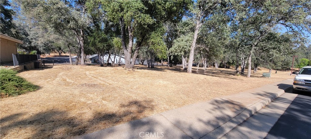 5277 Farfalla Circle Property Photo 1