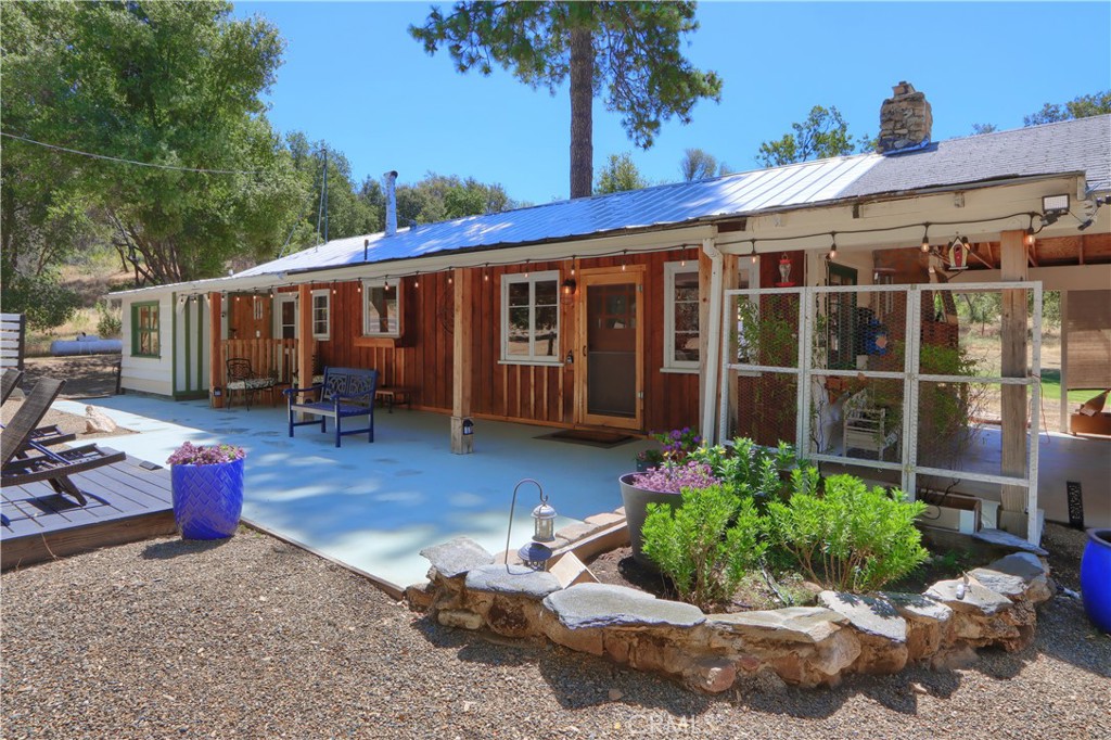 5641 Darrah Road Property Photo 1