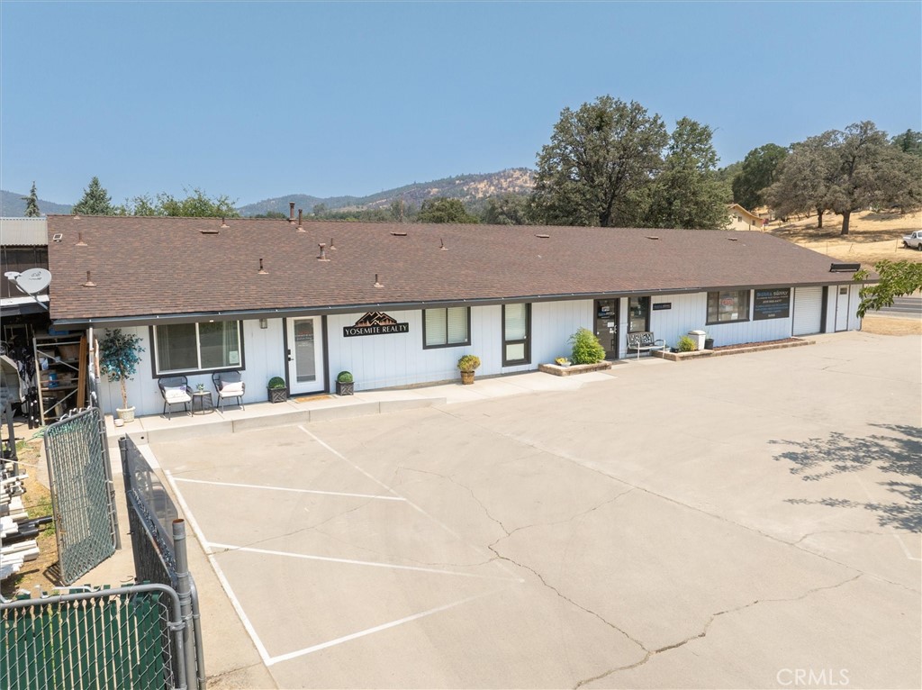 5255 State Highway 49 N Property Photo 2