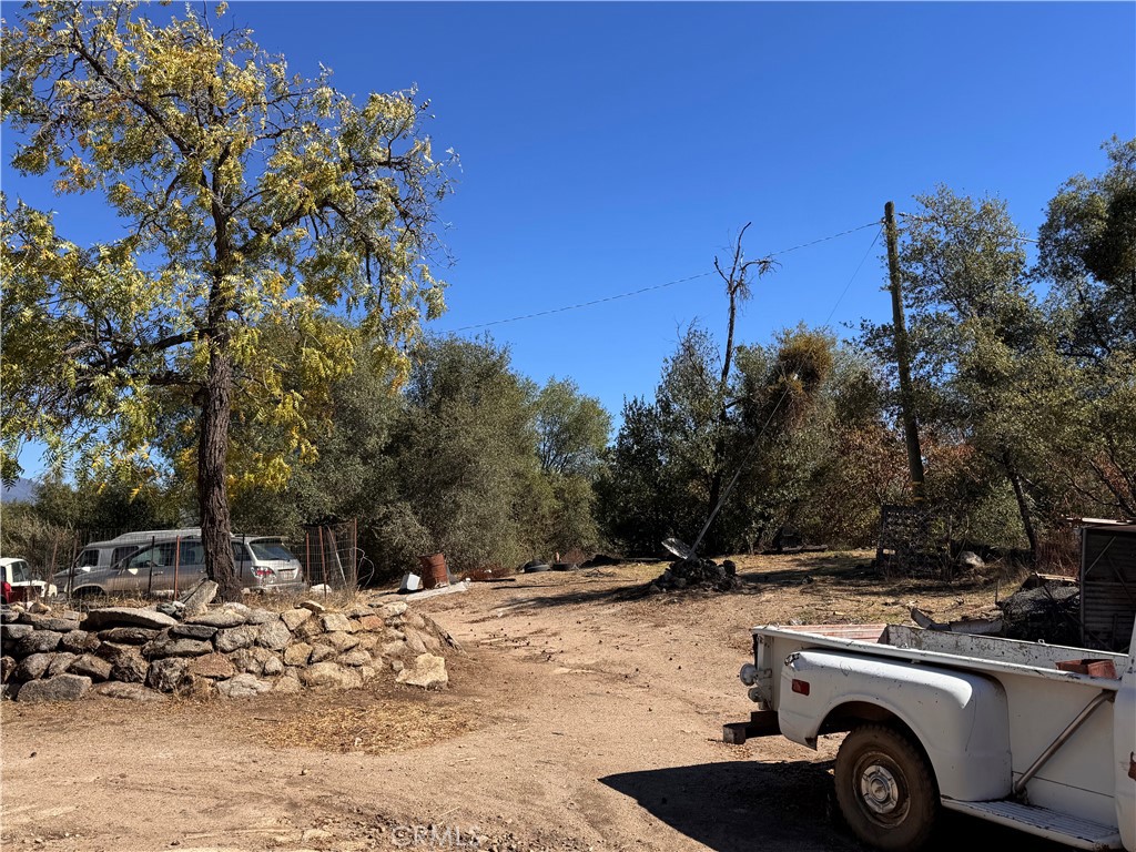 4582 Ashworth Property Photo 8