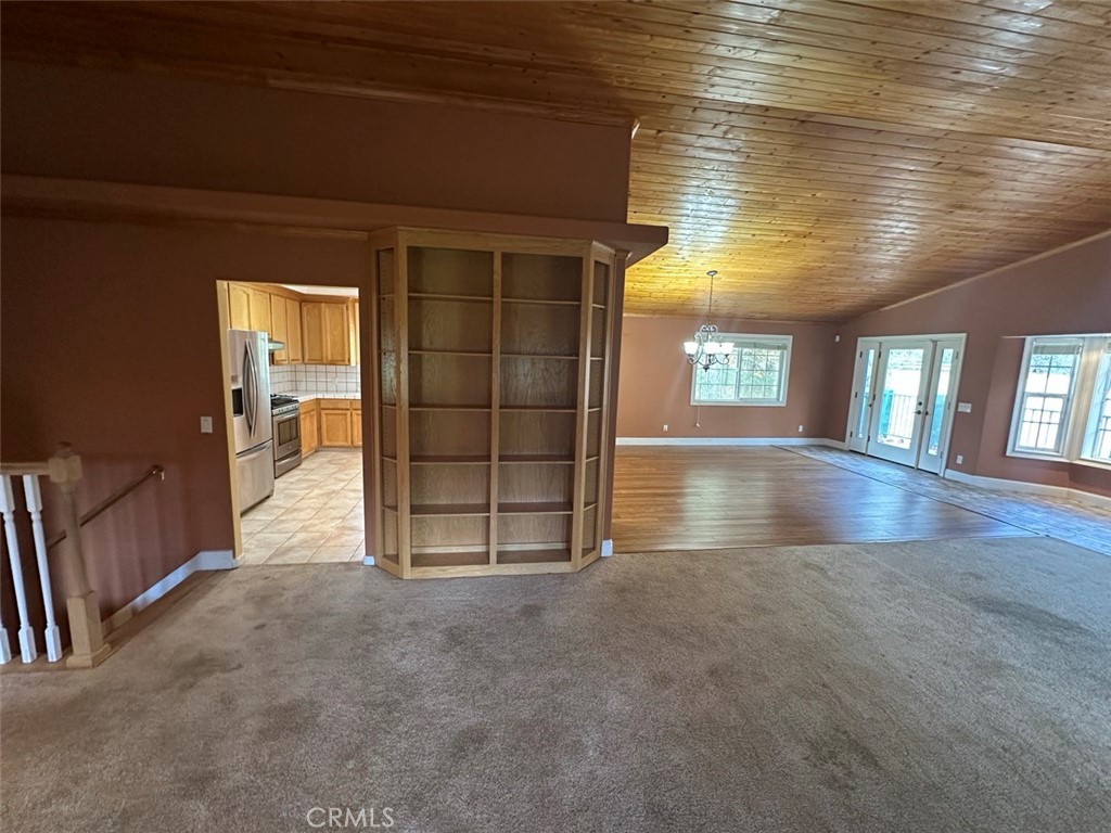 4965 Peak View Road Property Photo 17
