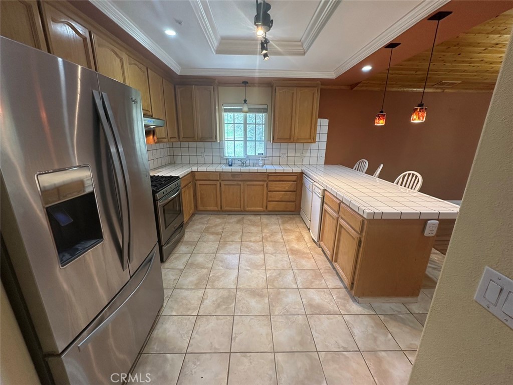 4965 Peak View Road Property Photo 46