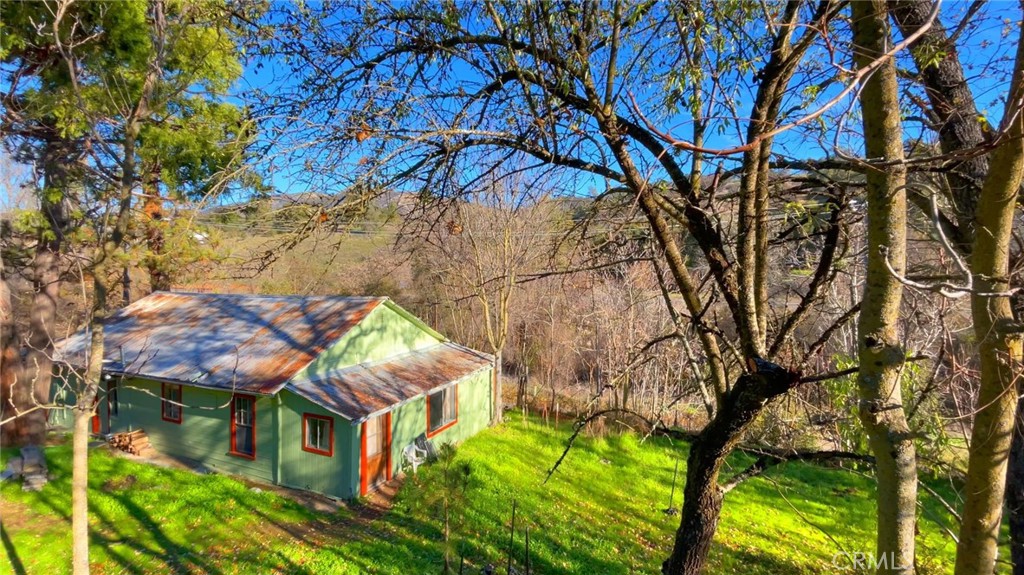 4975 Miller Road Property Photo 8
