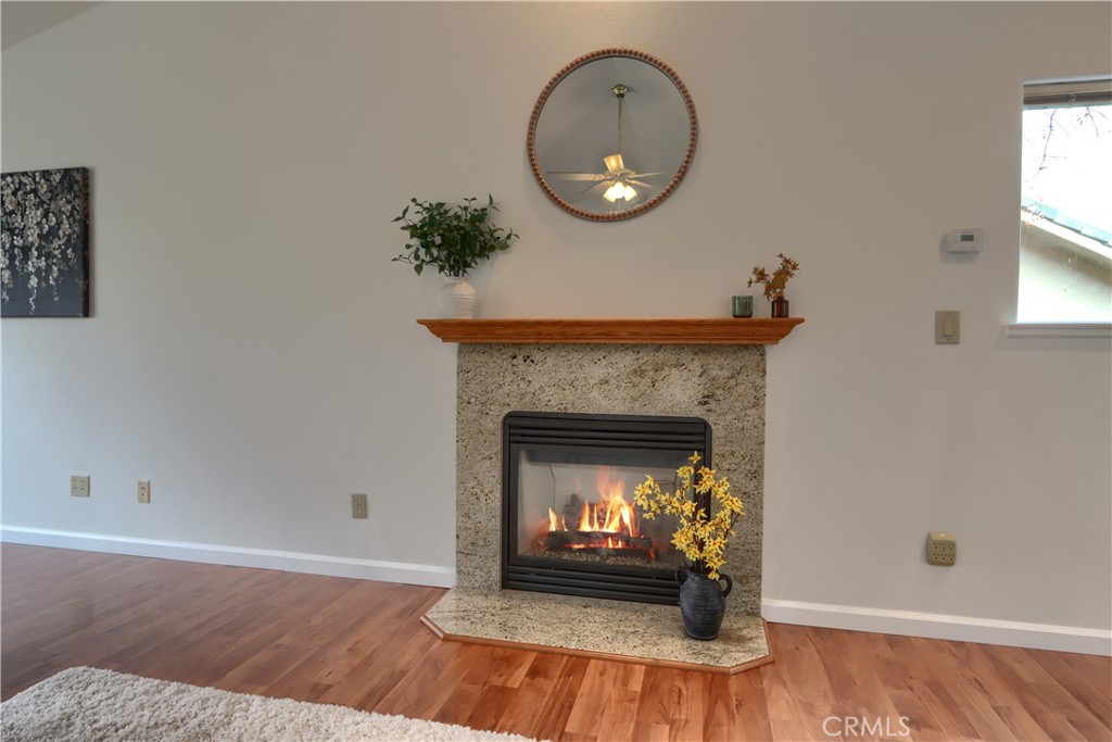 5301 Farfalla Circle Property Photo 8
