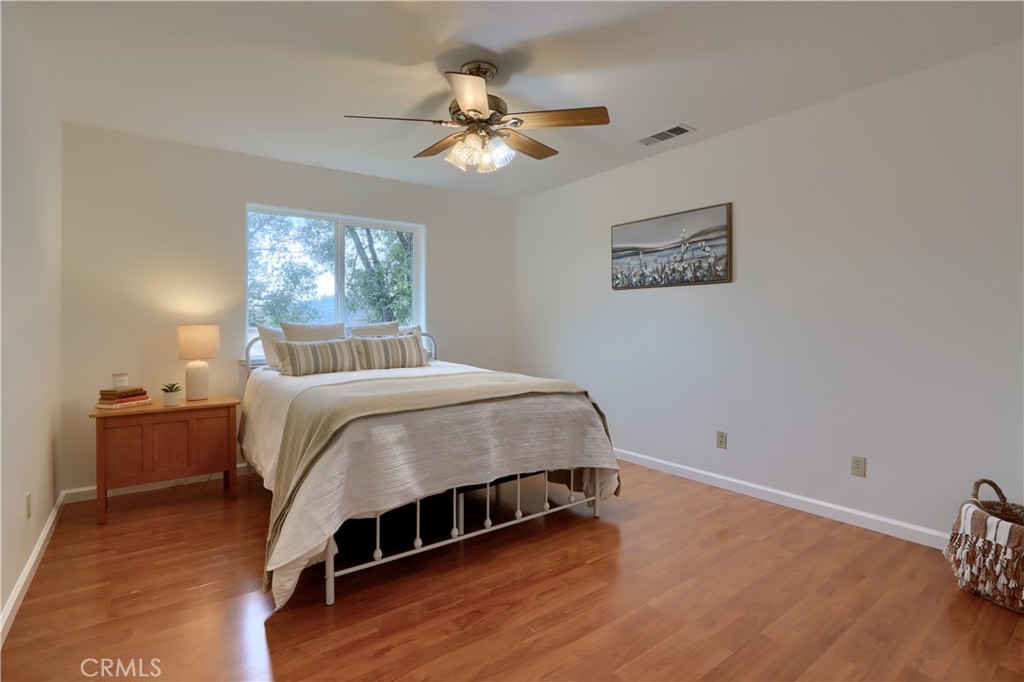 5301 Farfalla Circle Property Photo 21