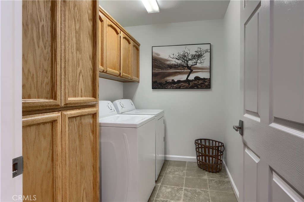 5301 Farfalla Circle Property Photo 33