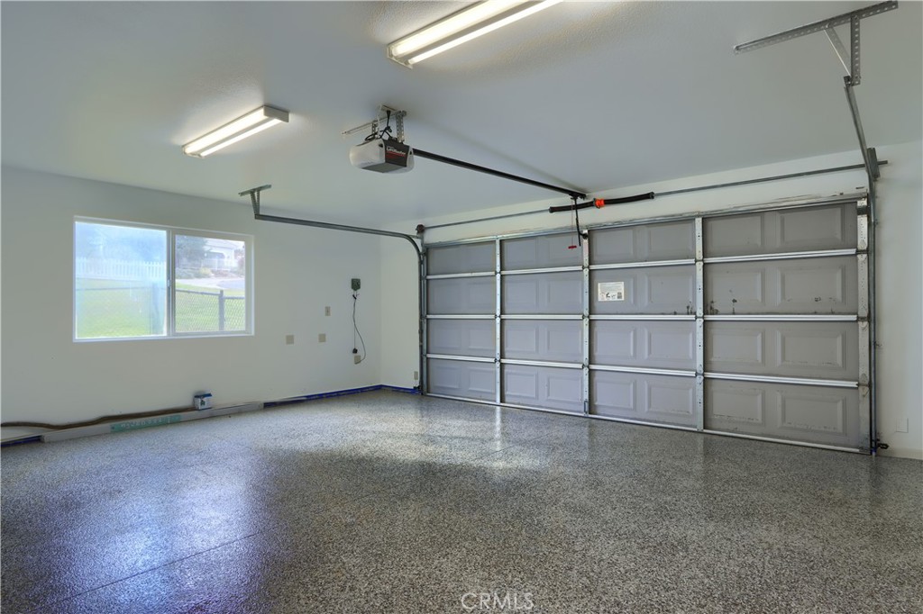 5301 Farfalla Circle Property Photo 35