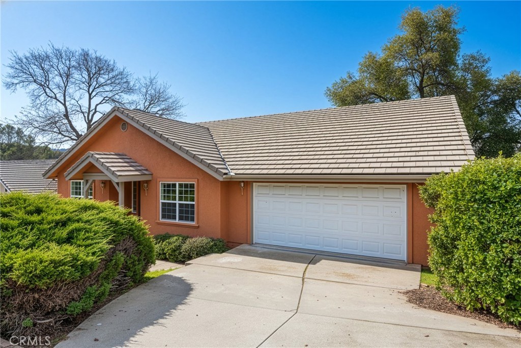 5301 Farfalla Circle Property Photo 36