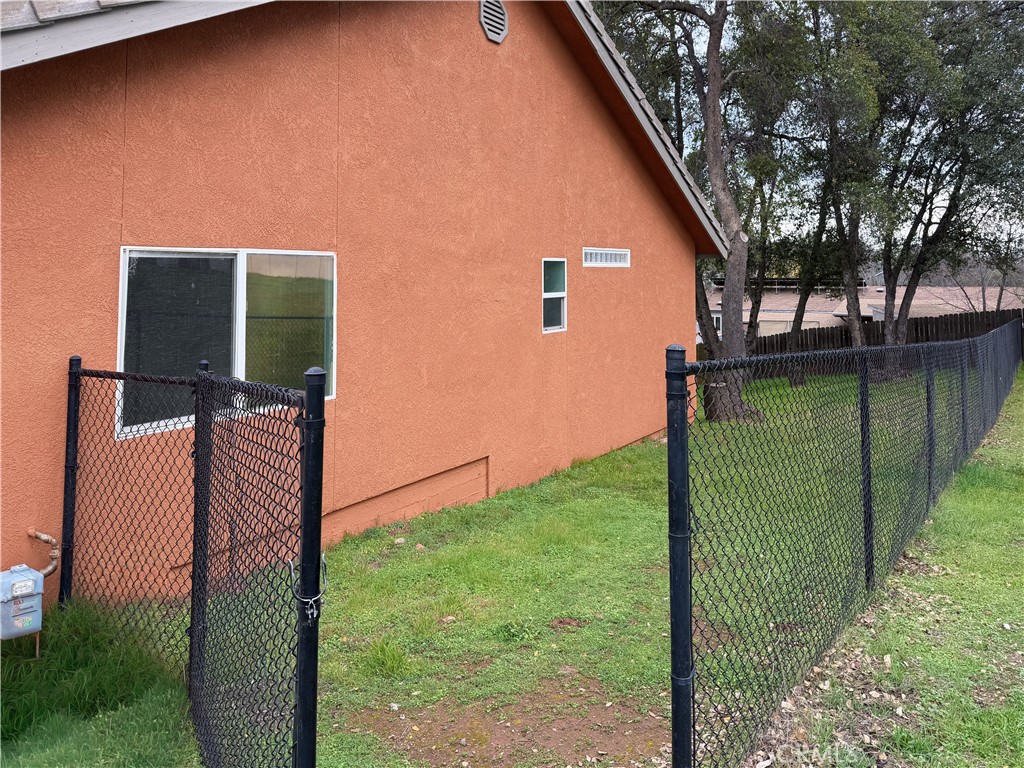 5301 Farfalla Circle Property Photo 42
