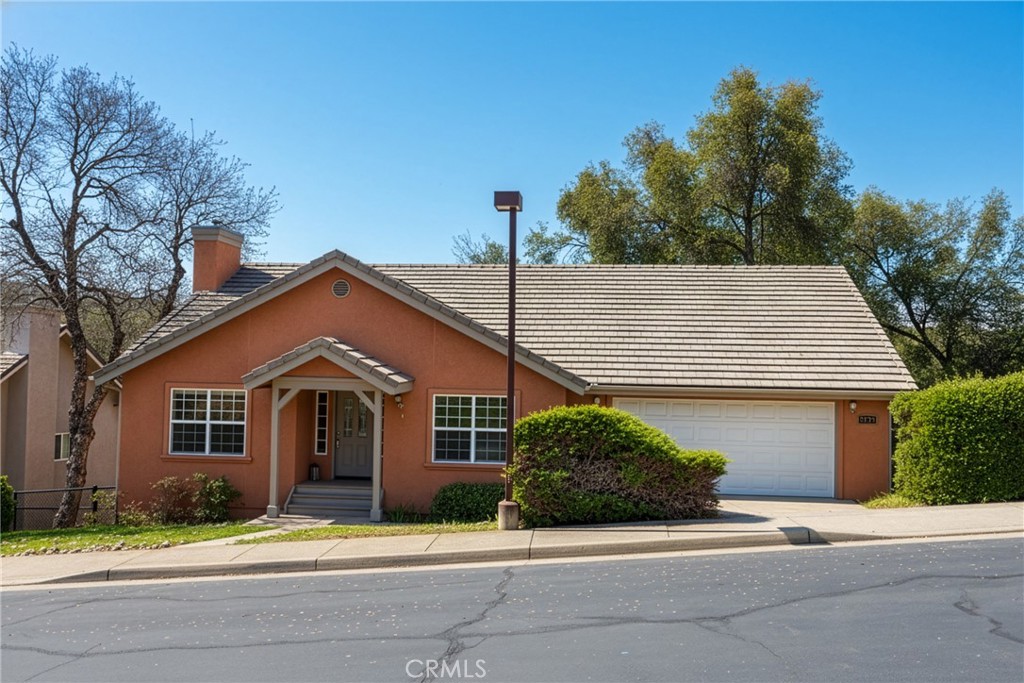5301 Farfalla Circle Property Photo 45