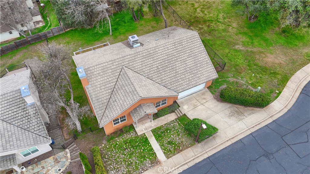 5301 Farfalla Circle Property Photo 47